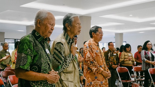 Para sesepuh simeon hannaPAKAI